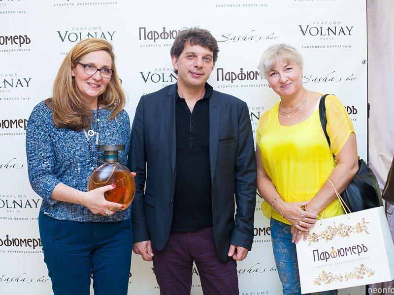 11 июня презентация парфюмерного дома Volnay на Большом, пр. П.С., 38.