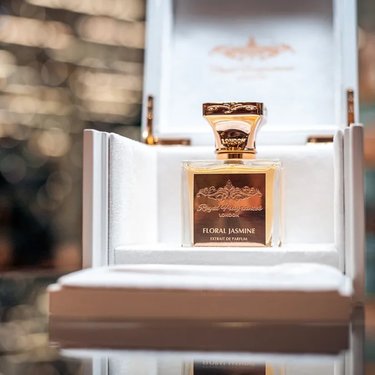 Встречайте новый бренд в коллекции "Парфюмеръ". Royal Fragrances - истинно английская страсть
